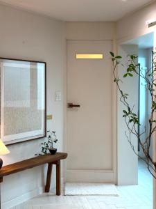 Hanok style, Up to 6 people , Luggage storage , Gyeongbokgung, Gwanghwamun, Jongno, Hongdae, Myeongdong, DDP