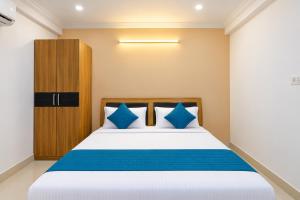 Hotel Lakeview Madhapur Near Inorbit Mall & Hitech City
