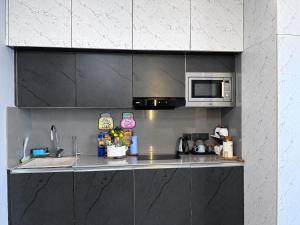 Studio apartment in Noida 36th Floor