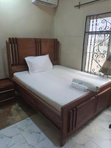 KimyaKimya Pub & Lodge