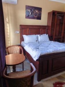 KimyaKimya Pub & Lodge