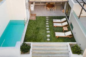 New Modern Villa Domus Myrtia with private pool & BBQ, 4km from nearest beach
