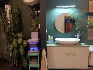 Cosy retreat 15mn from airport garden panoramic wifi