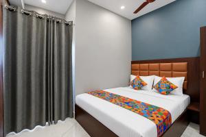 FabHotel Senthur Murugaan Residency