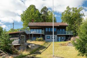 Tranholmen Villa with Dock & Water Views