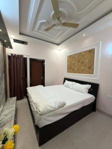 Anmol Aviral 2BHK Luxury Apartment