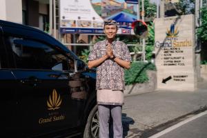 Grand Santhi Hotel