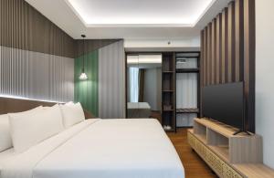 MAXONE Rota Wahid Hasyim