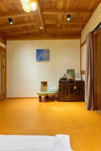 Hanok Moonstay