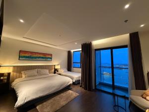 C- RealHome
