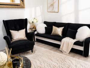 Luxury Lion Suite