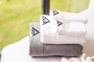 Botanica Forestique 4br Luxury Retreat