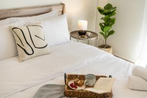 Metropolitan Grand Luxury