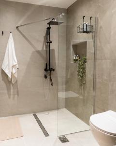 Metropolitan Grand Luxury