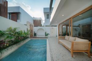 Cadaques Villa by Betterplace