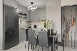 Olgas Modern Retreat, Loutraki