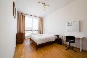 Wilanów Sarmacka Homely Apartment by BookingHost