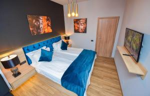 Office Apartment in Romana Square