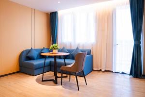 艾利轻奢酒店 Ellie Hotel