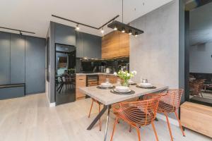 Flatbook Apartamenty - Jantar Park z placem zabaw