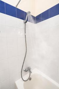 Chic & Elegant Flat on FAR Avenue - Near Beach & Center
