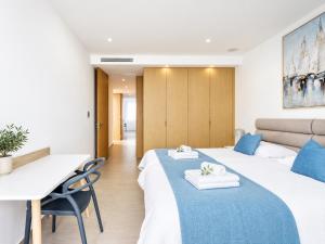 Marina View Luxury 2BR Apartment