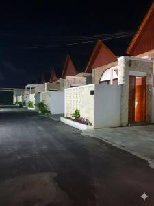 Manna Villa Holiday Homes The Royal
