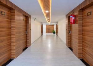 Townhouse Airport Road Bangalore Formerly Shree Hotel