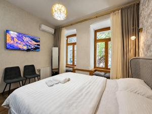 Cozy & Stylish Apartment With Garden And Swing - City-Center