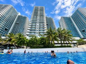 Sky26 Stays by Paula & Hudson Barbados Tower 2615 Azure North Pampanga