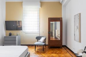 Renovated Design Apartment - Old Town 3 Bedroom