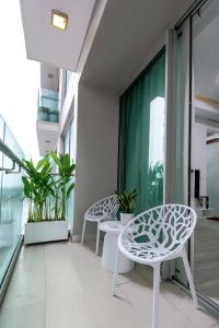 Remodel 2br,2ba A La Carte 404 - Free Airport Pickup From 3 Nights