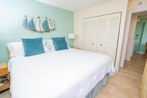 #306 Private Beach at Lovers Key Beach Club