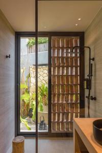 Amares Hotel & Residences