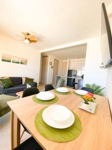 Apartamento completo-playa, piscina, tranquilidad