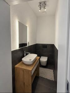 Przecznica 3A, dom przy lesie z jacuzzi