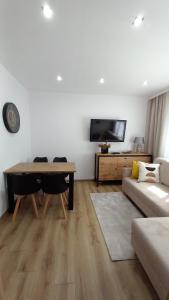 MK Apartament VI