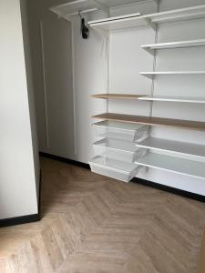 18th Floor Capital Apartment