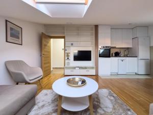 AYA Apartment