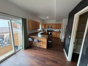 Family-friendly Home on Northside Of Pueblo & Easy Checkout