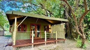 Ndhovu Safari Lodge