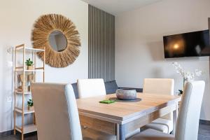 George V Luxury Apartments - Room 2