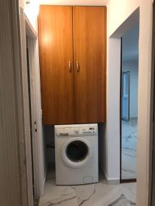 Iris Apartment & Private Parking