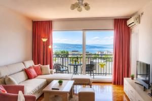 Nadia Apartment Ohrid with lake view