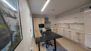 Apartmán s terasou ihneď v centre mesta