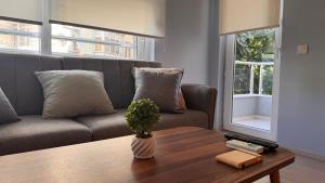 Aether Flats No3,Old Town,Beach,Central,Netflix