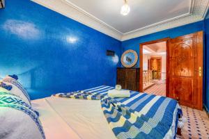 Dar Azur pool & Moroccan charm