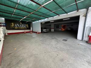Hotel Anarki