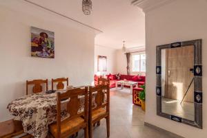 The Crimson Surf Propriété - 4 Min to Beach