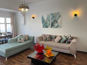 Beachfront appartement with sea view balcony in Kram